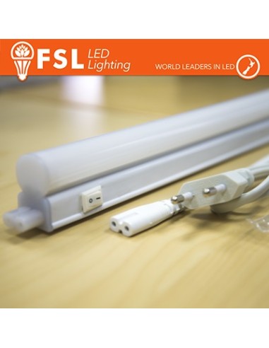 T5 LED Plaffoniiera lineare 8W 799 lumen 6500K G5 Size: 571x22.5x36.5